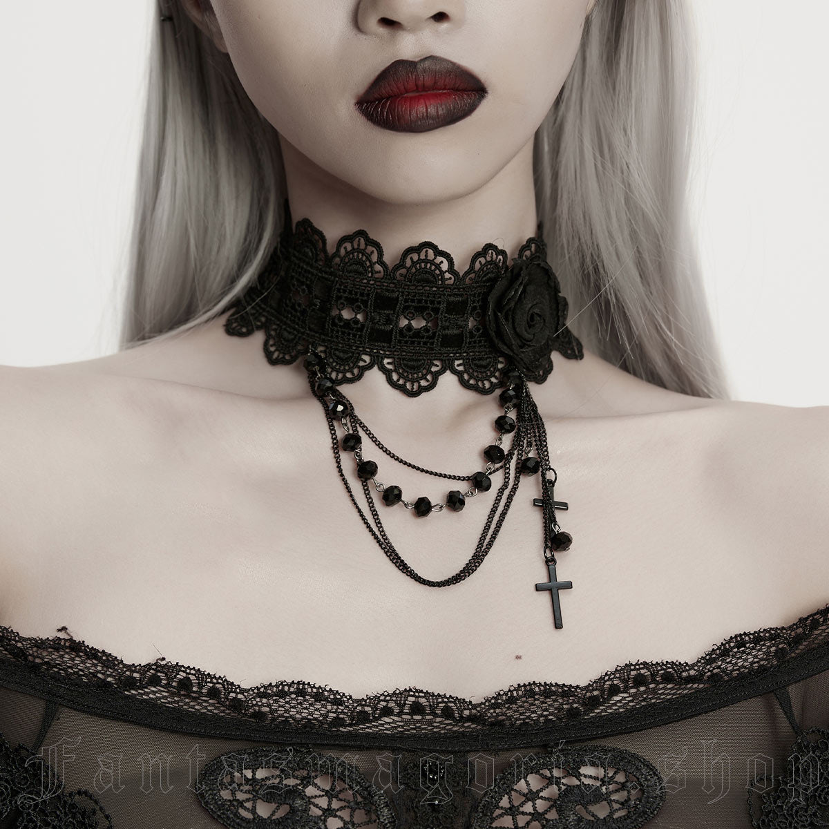 Rose Noir Choker